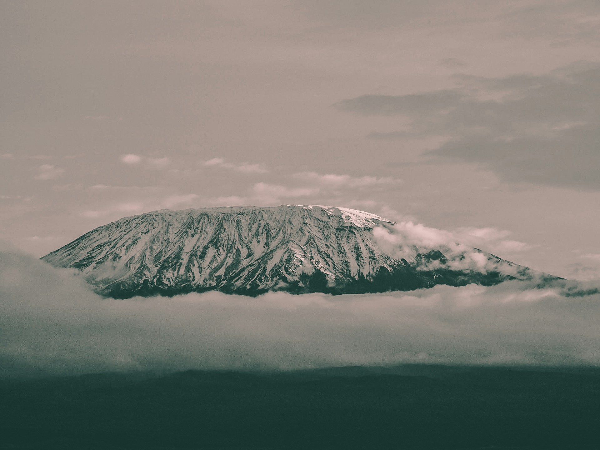 3 DAYS MT. MERU CLIMB 4 DAYS MIXED SAFARI - Lasi Tours